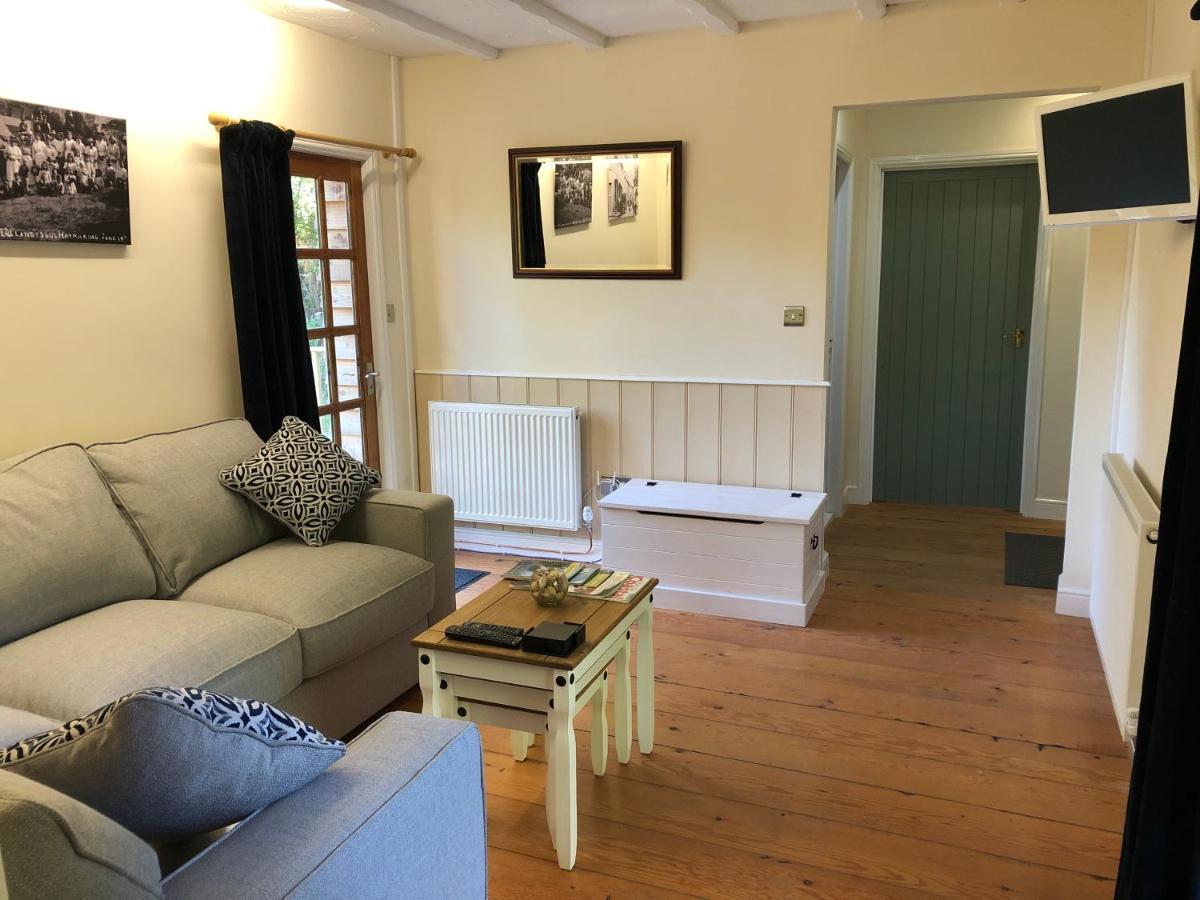 Stables Cottage, Idyllic Location Stunning Views Llandysul エクステリア 写真