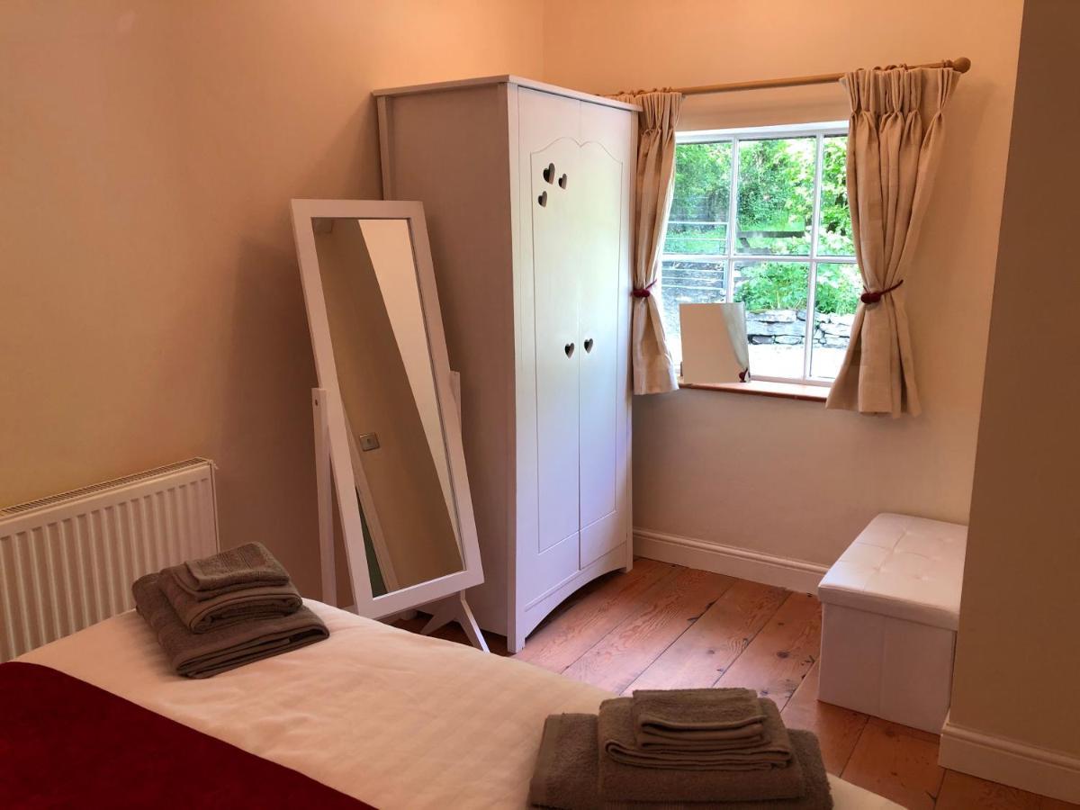 Stables Cottage, Idyllic Location Stunning Views Llandysul エクステリア 写真